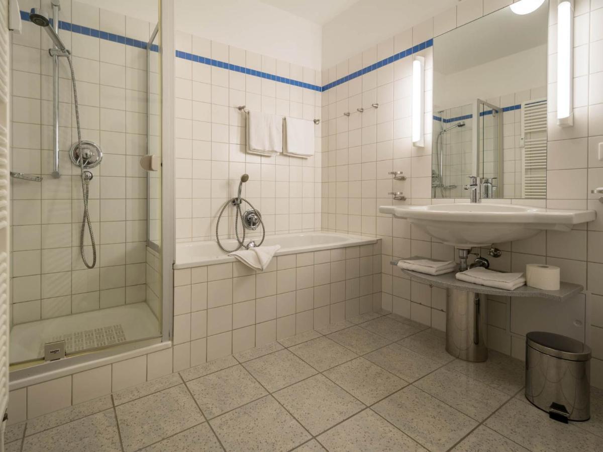 Kaiservillen Heringsdorf - Ferienwohnung Mit 1 Schlafzimmer Und Balkon D211 Exterior photo